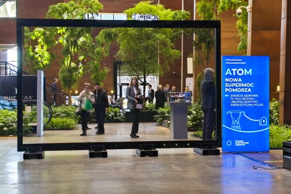 25-03 Danzig Atom 02